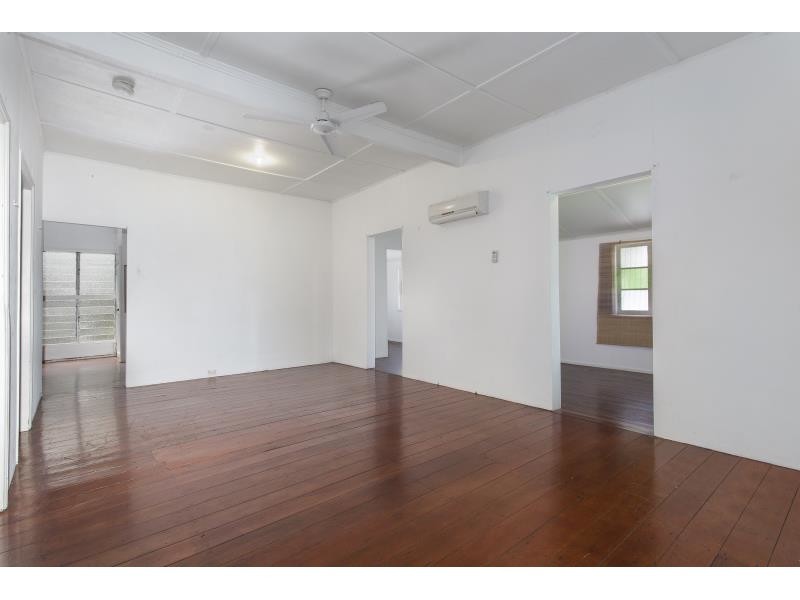 269 East Street, Depot Hill QLD 4700